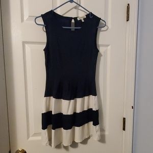 Morneau Navy and White Dress